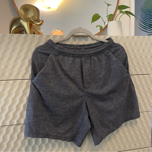 Lululemon Men’s Pace Breaker Short Small - Picture 4 of 9